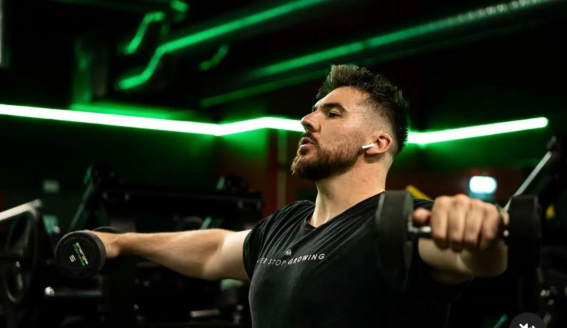 Dan working through lateral raises